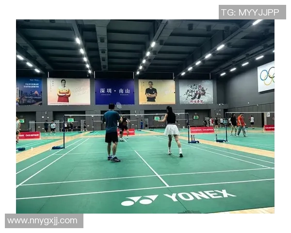 深圳羽毛球队在联合会杯中的精彩表现与实力分析 深圳羽毛球队在联合会杯中的精彩表现与实力分析