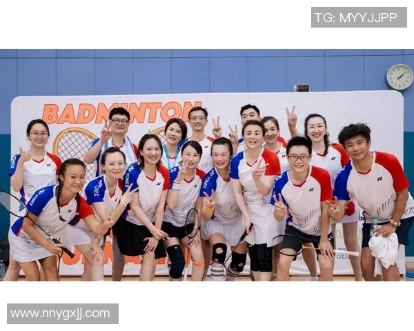 上海羽毛球队在亚运会积分榜上以100分稳居首位展现强大实力